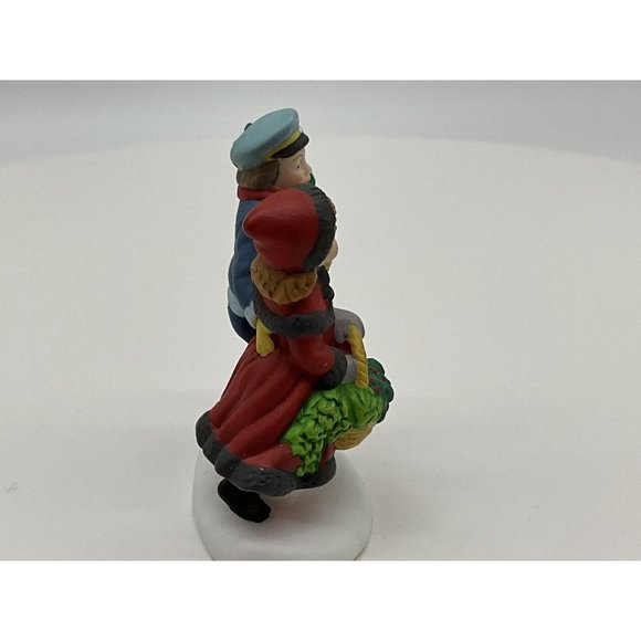 Dept 56 Heritage Village Event Piece The Holly and The Ivy 56100 w/Box 1997 - Picture 16 of 16